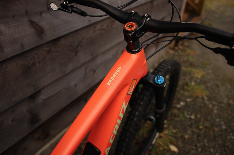 Current Demo Bike - Santa Cruz Bronson C S Model 23 - Large Sockeye Sal-8